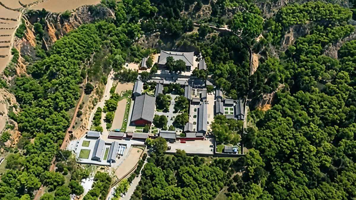 一座冷化了千年的寺,凭什么是"中国古建筑第一瑰宝"